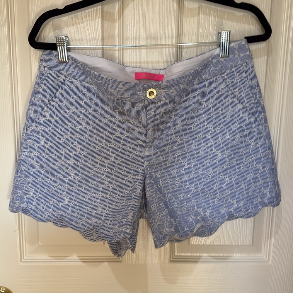 Lilly Pulitzer blue and white striped and white eyelet shorts size 8